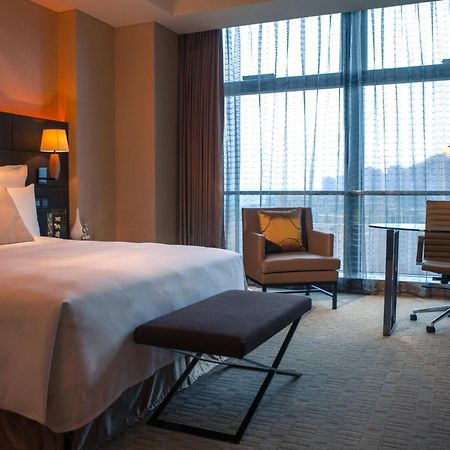 Renaissance Guiyang Hotel Oda fotoğraf